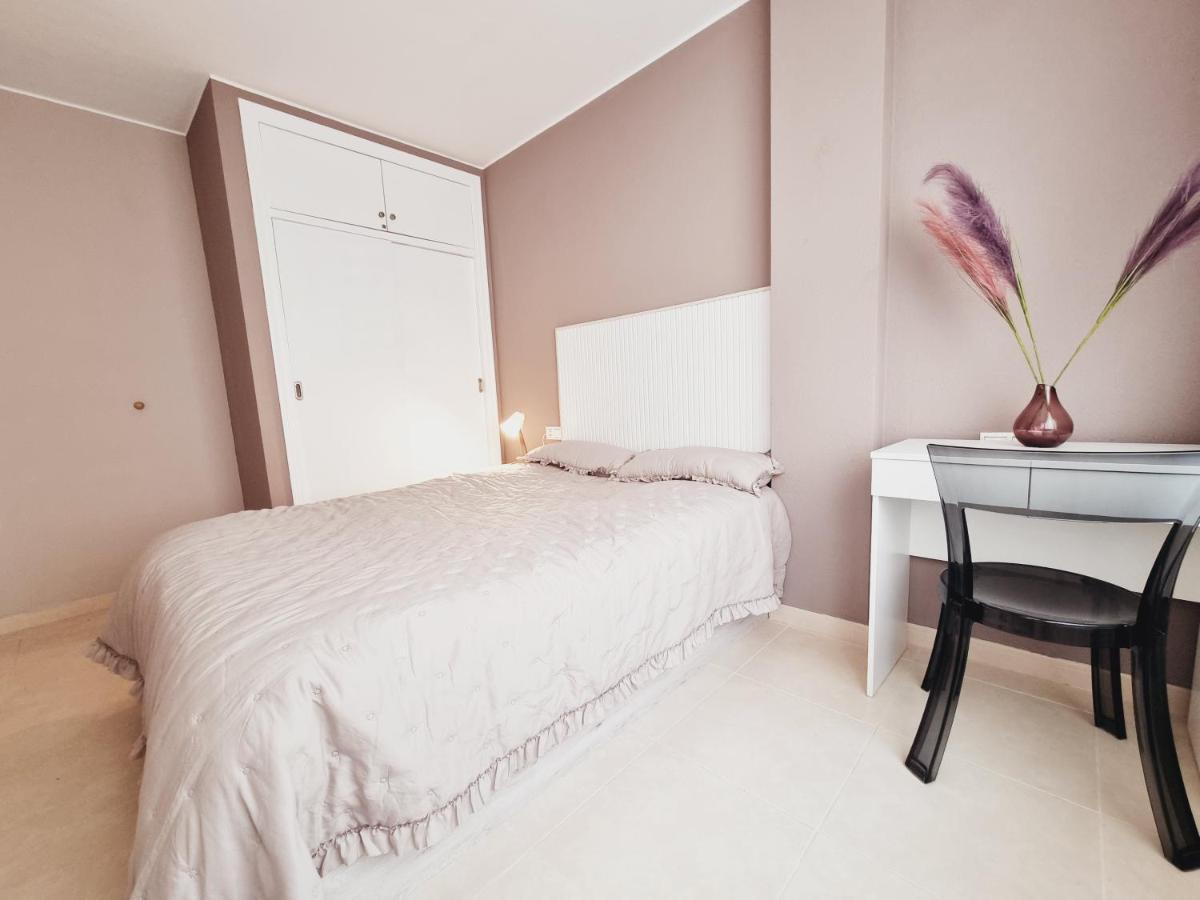 Luxury Evita Apartments In Torrevieja Exteriér fotografie